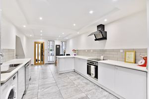 Photo 19- click for photo gallery